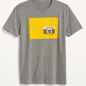 Old Navy Camera Photography Graphic T-Shirt | Mens Small